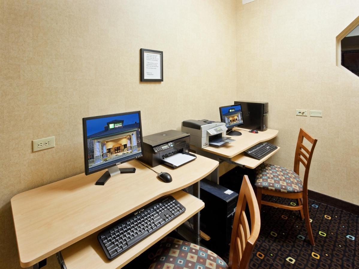 Holiday Inn Express Fallon By Ihg Exteriör bild